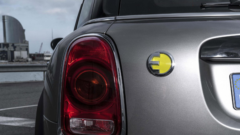 Τον Σεπτέμβριο η πρεμιέρα του ηλεκτροκίνητου ΜINI